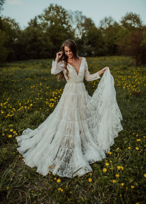 Ivory Lace Nude Lining V Back Sexy Boho Wedding Dress